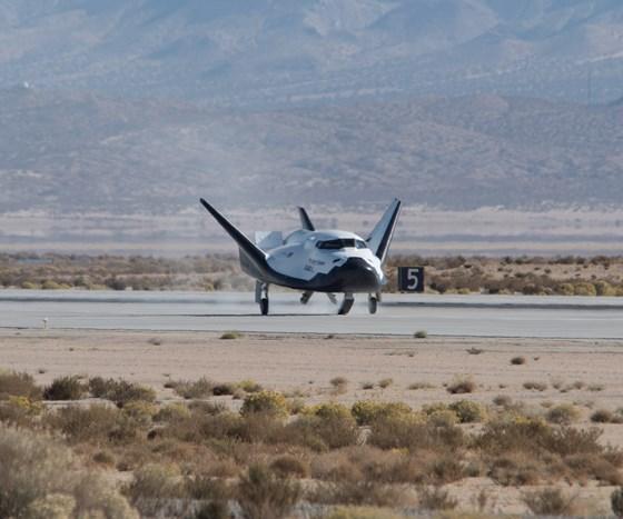 Dream Chaser, during its free-flight test.